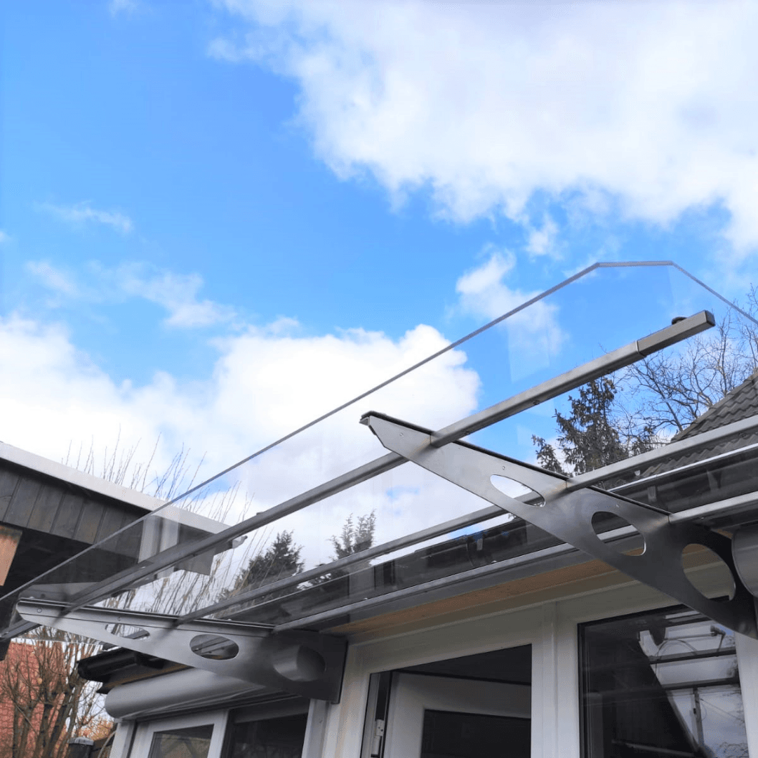 Vordach aus Plexiglas selber bauen