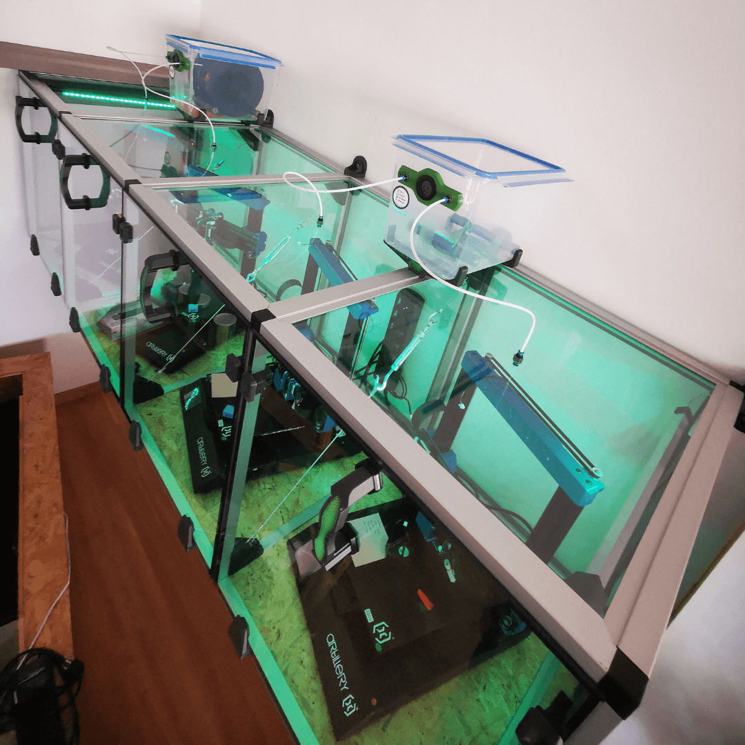Kabine aus Polycarbonatplatten für 3D-Drucker