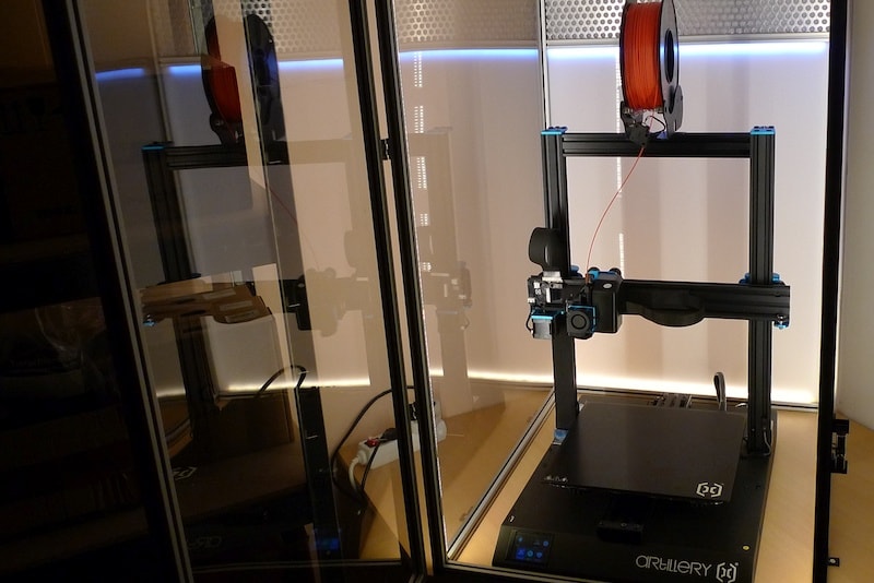 3d-Druckergehäuse Beispiel mit klarem Plexiglas