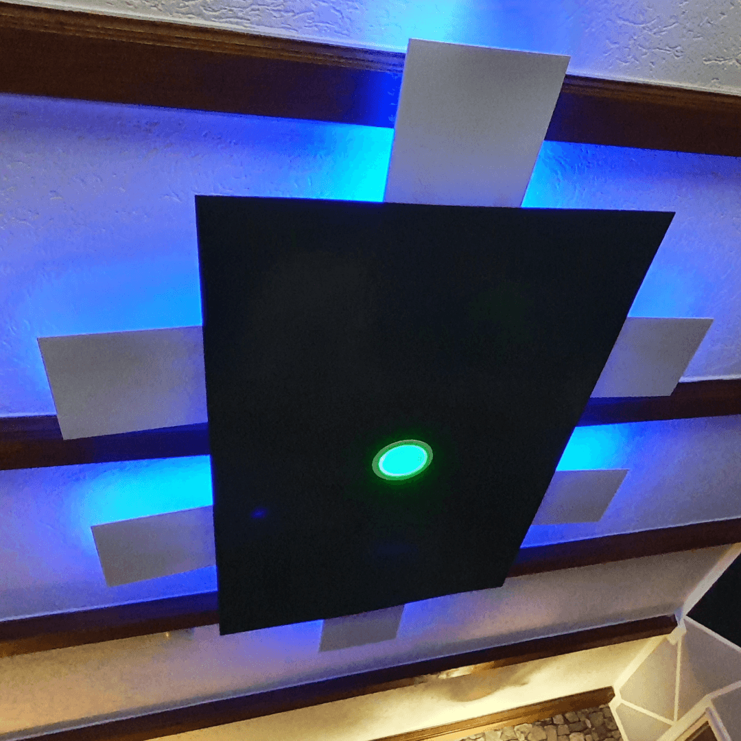Deckenlampe mit PVC-Platten selber bauen