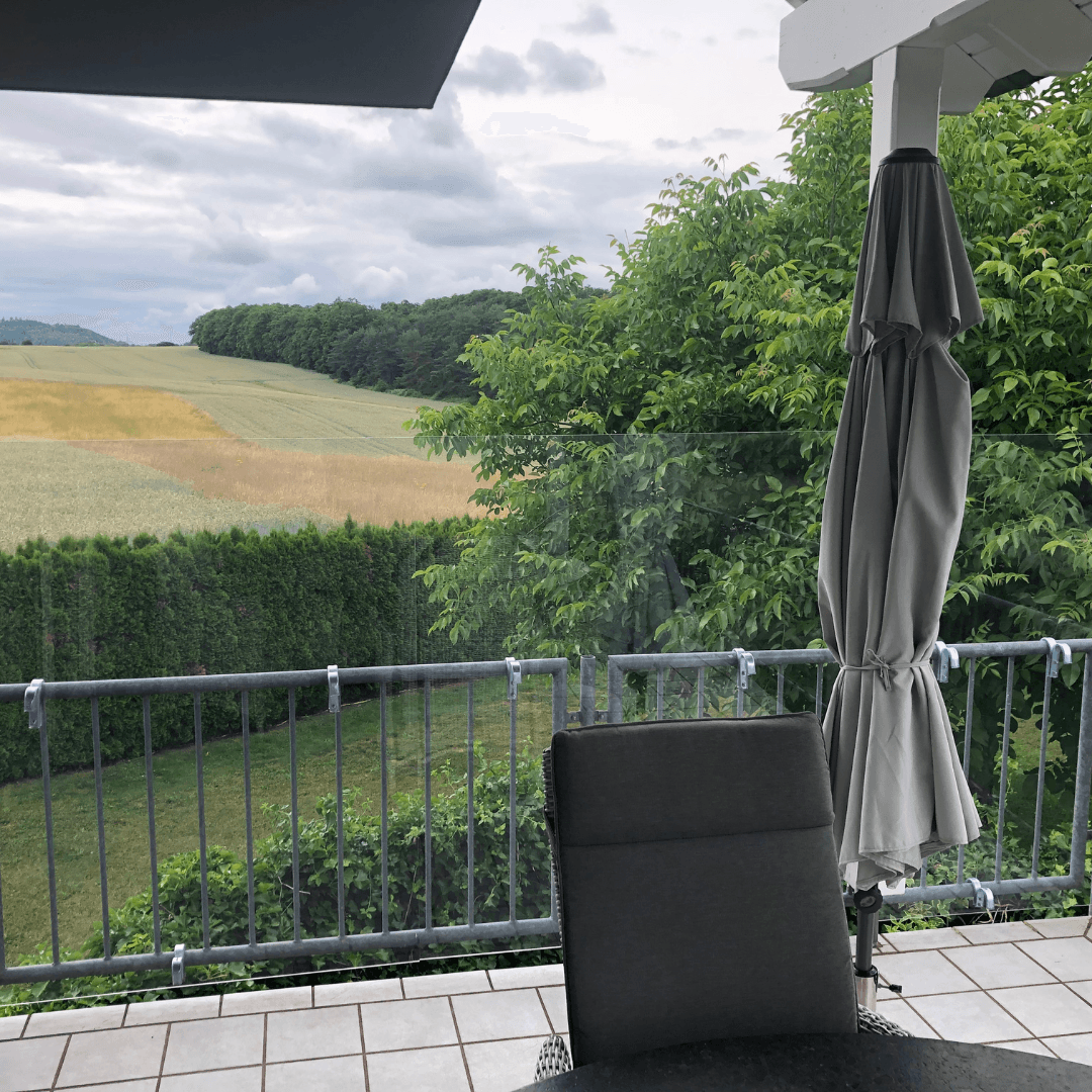 Flexiblen und transparenten Windschutz
