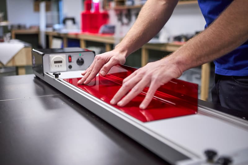 Foto regal aus plexiglas biegen