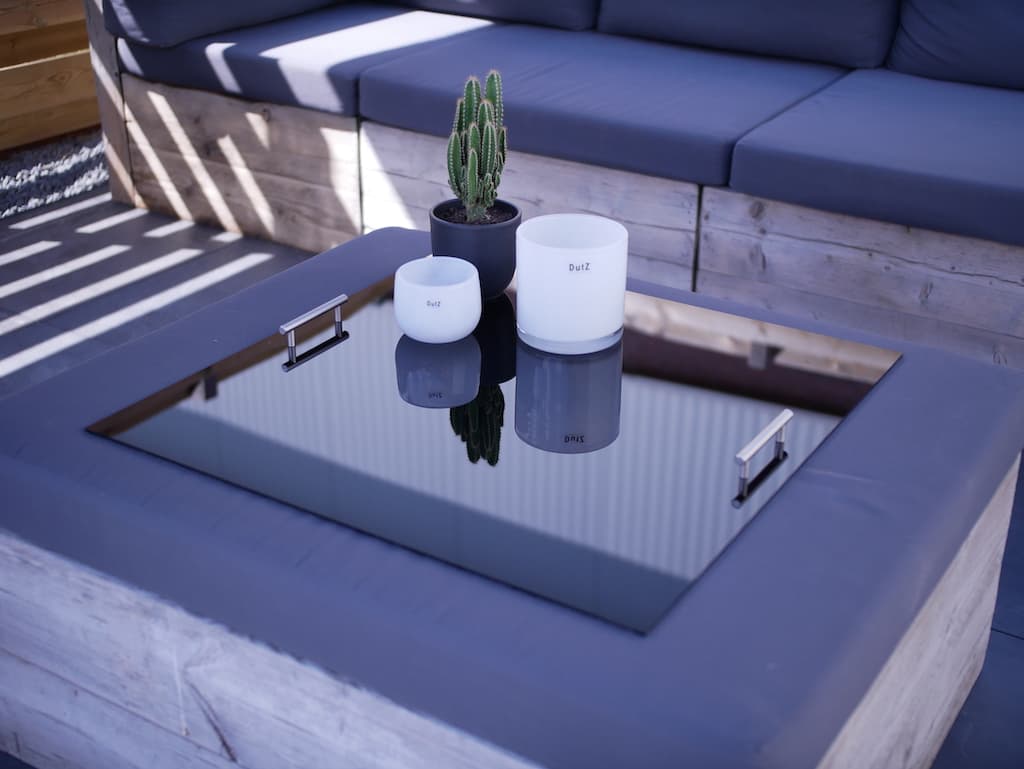 Hocker Tablett aus Acrylglas