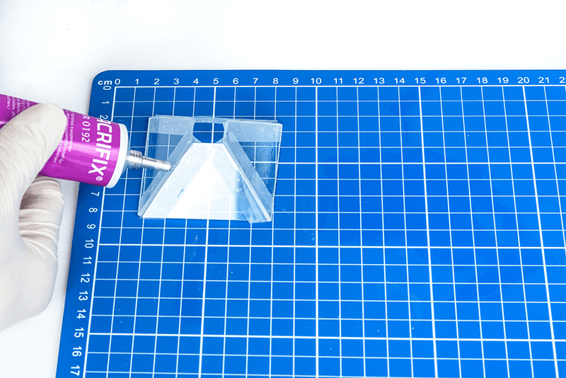 Hologramm selber machen kleben