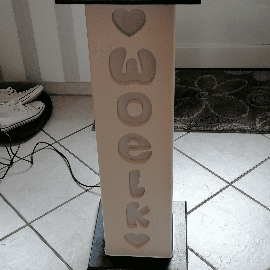 LED-Namenssäule mit Acrylglas bauen