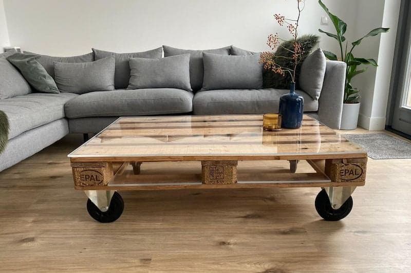 Palettentisch selber bauen