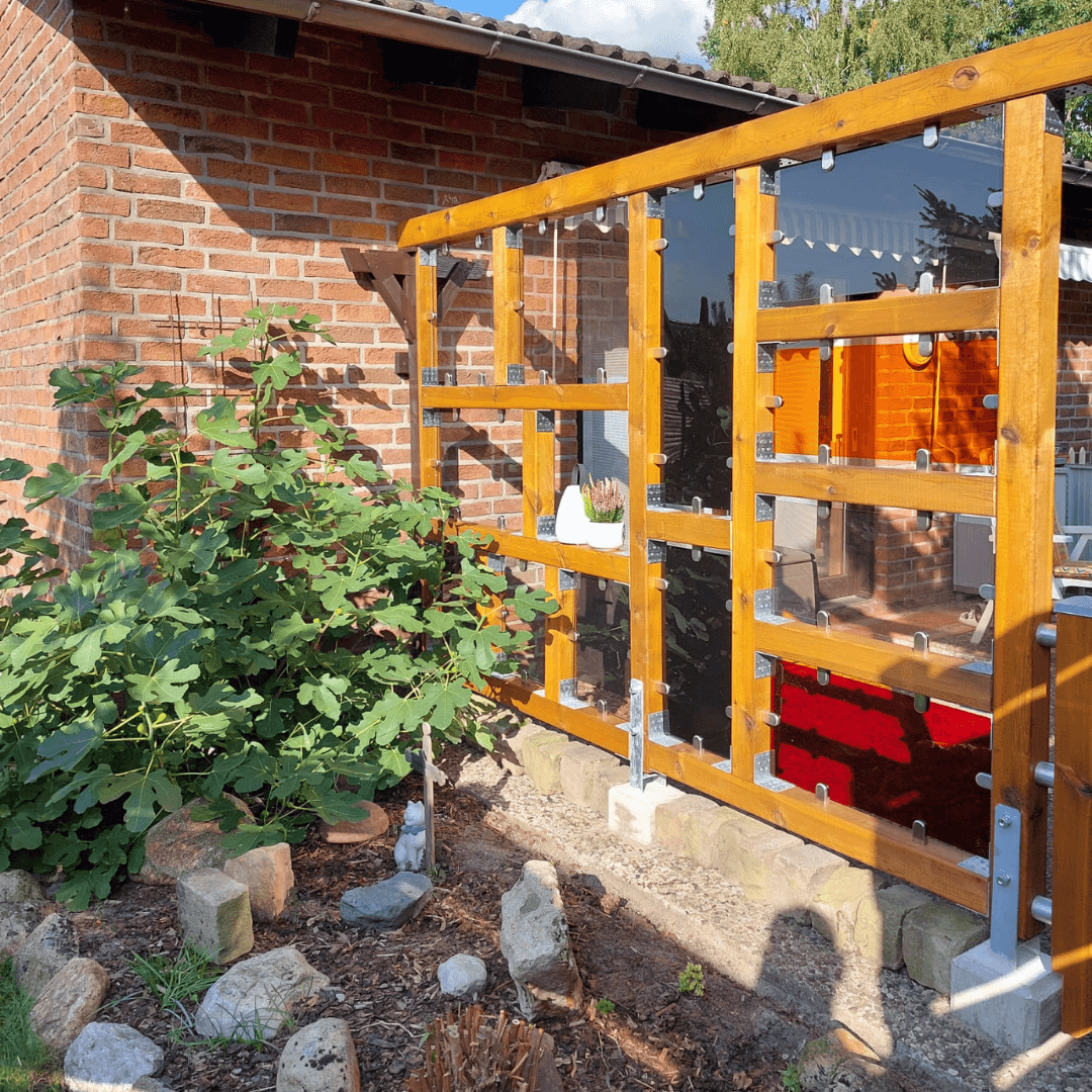Sichtschutzwand bauen mit Acrylglas