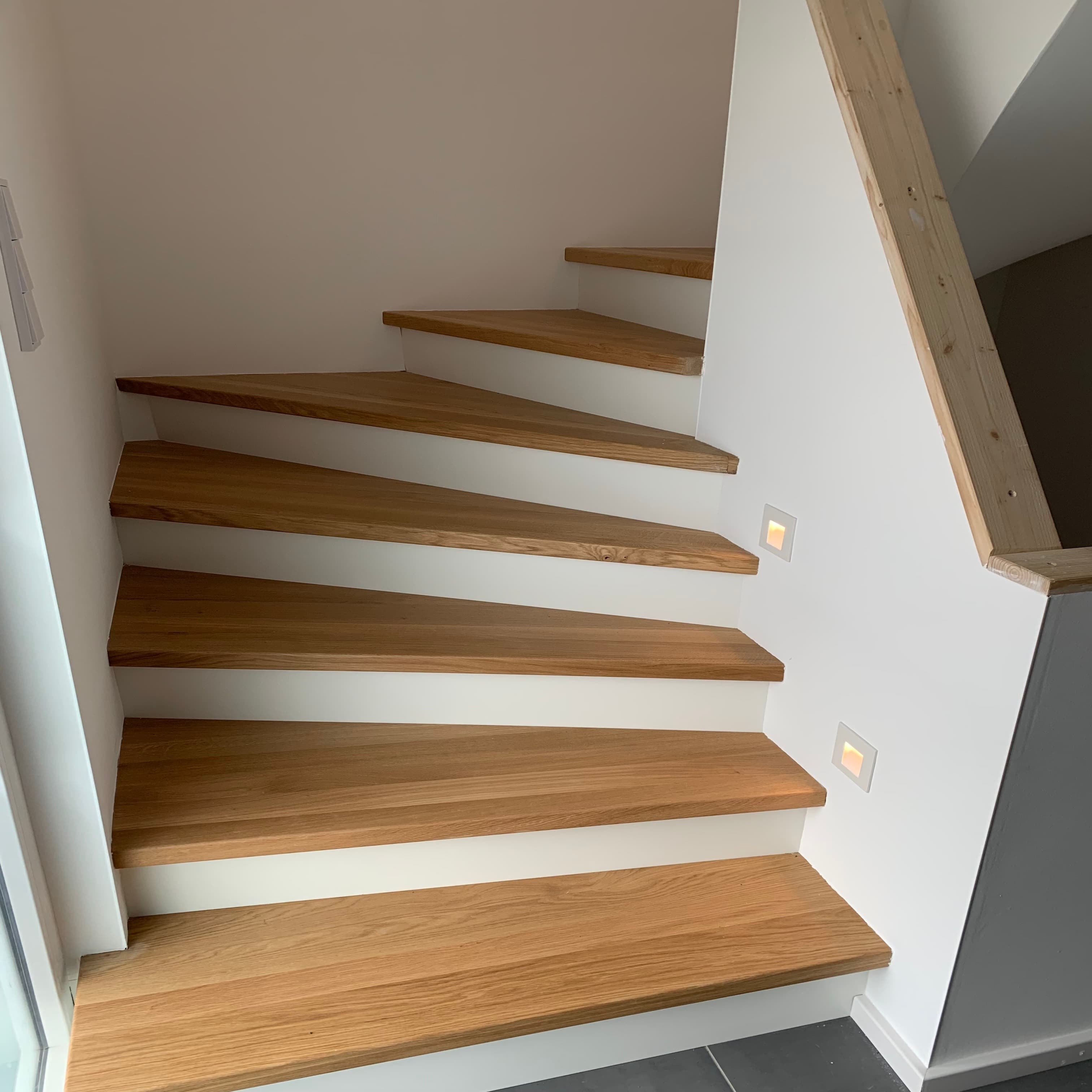 Treppe im Eigenbau mit HPL