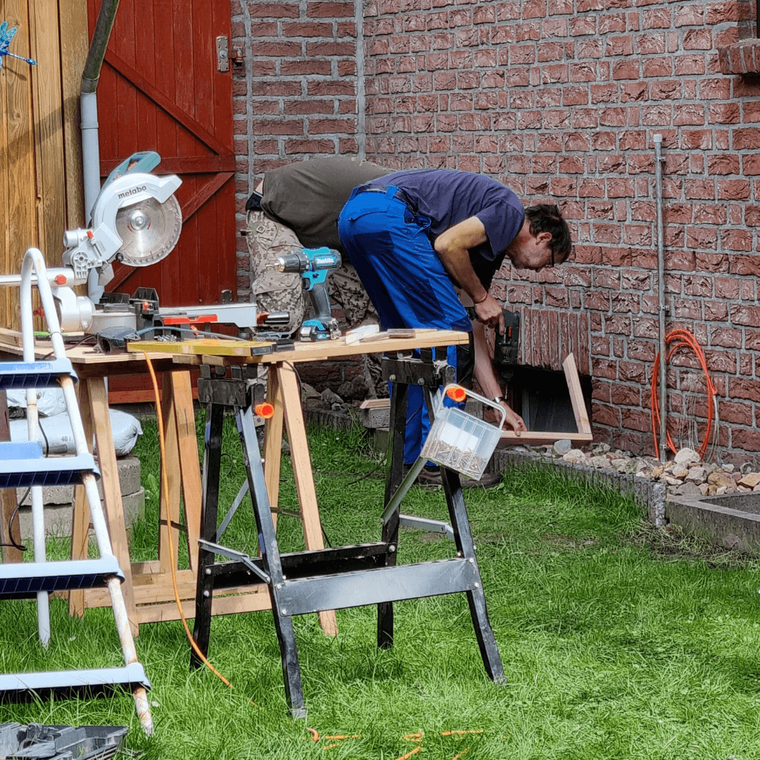 Kellerfenster Abdeckung als Regenschutz