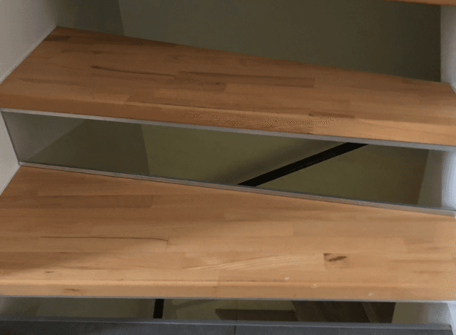 Treppenschutz mit Plexiglasplatten