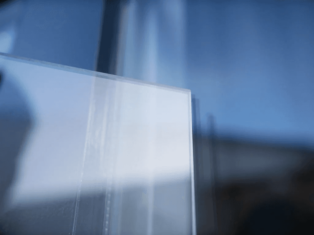 Günstige Alternativen zu Plexiglas®