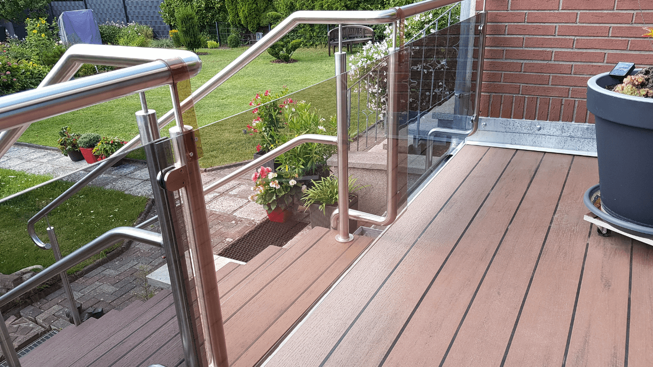 Hunde- und kindersichere Terrassenbegrenzung banner