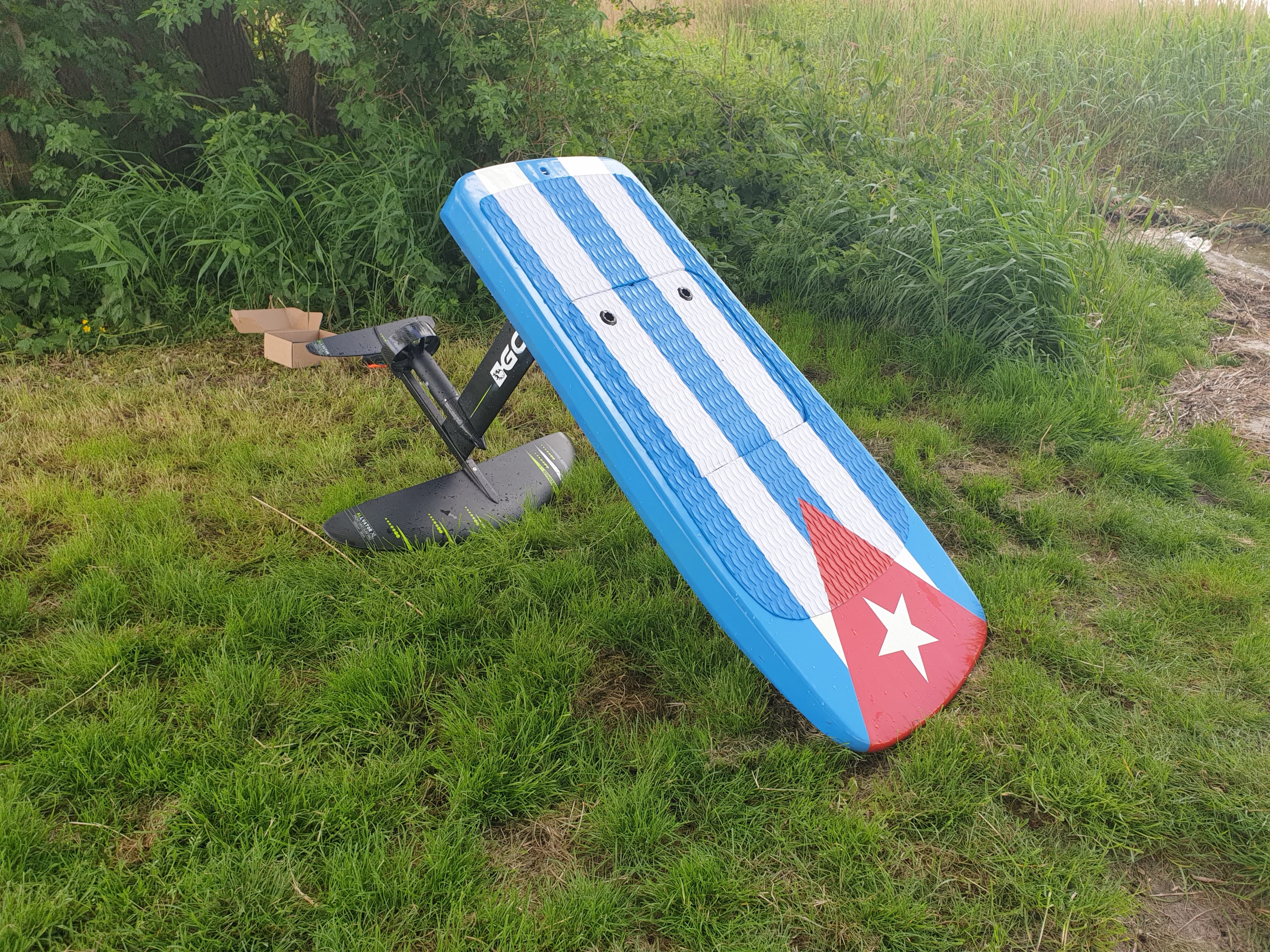 Efoil Surfboard im Eigenbau