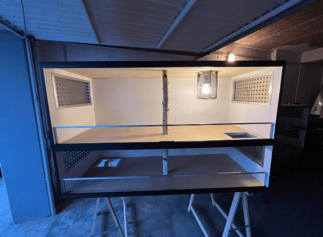 Degukäfig aus MDF und Plexiglas