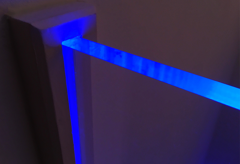 15 LEDs Acrylglas mit Textgravur LED Sockel Beleuchtung mit Batterie 