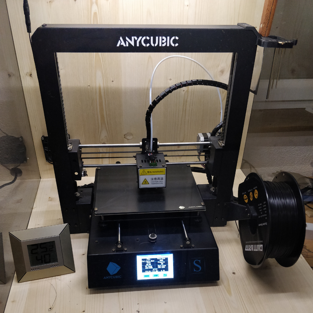 3D-Drucker-Gehäuse mit Tür aus Plexiglas