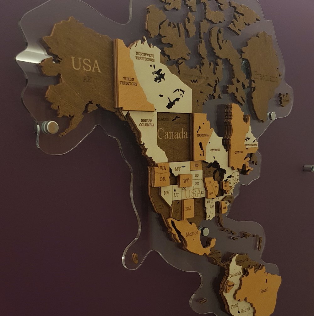 3D-Weltkarte auf Acrylglas